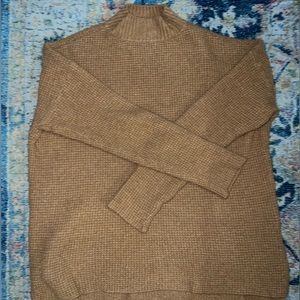 SO brand xl sweater! Only worn once